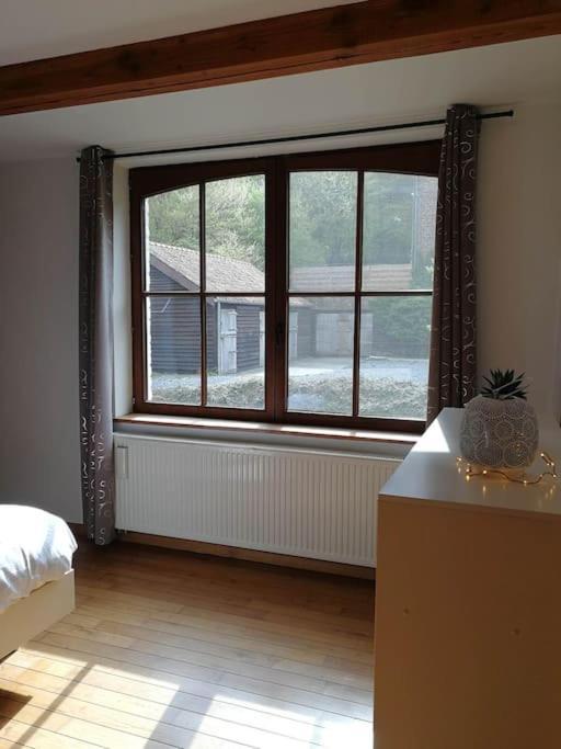Ferienwohnung La Sittelle Des Aguesses Andenne Exterior foto