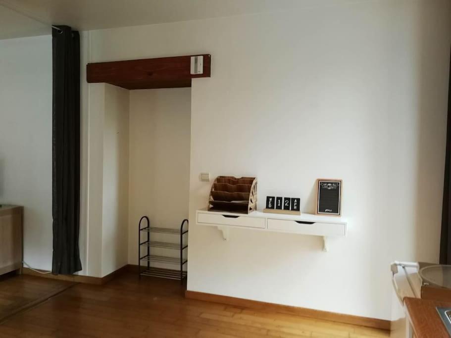 Ferienwohnung La Sittelle Des Aguesses Andenne Exterior foto