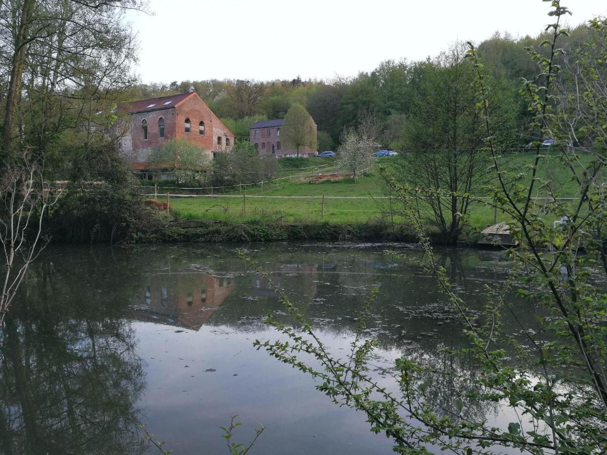 Ferienwohnung La Sittelle Des Aguesses Andenne Exterior foto